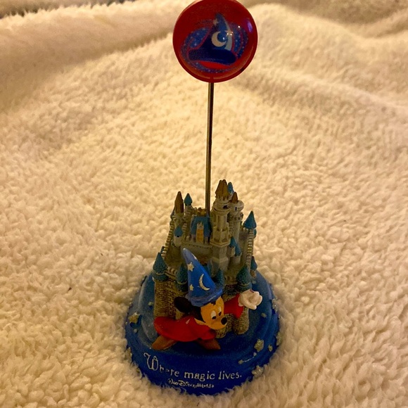 Sorcer Mickey Photo or Recipe Holder WDW Castle - Picture 2 of 2
